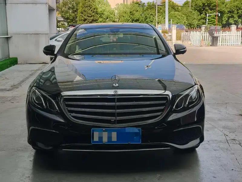 Mercedes-Benz E-Class 2019 Facelift E 300 L Fashion Model — миниатюра 2