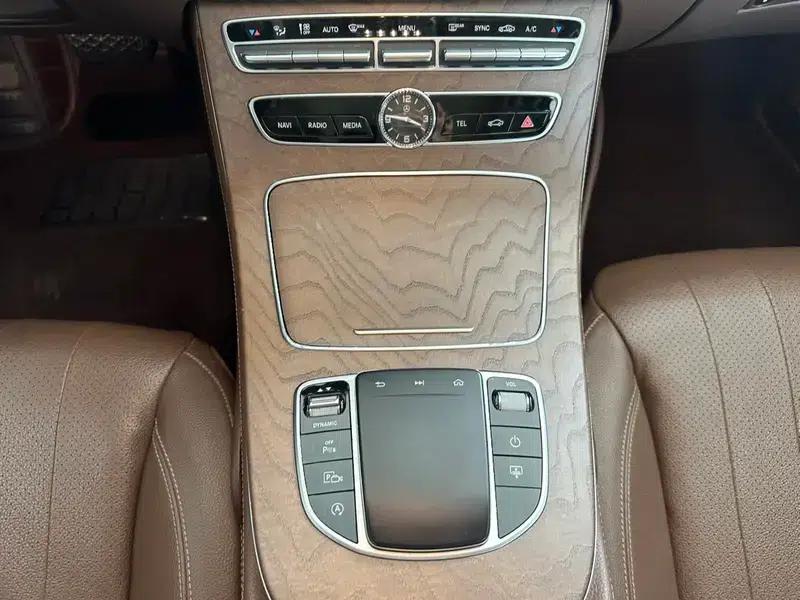 Mercedes-Benz E-Class 2019 Facelift E 300 L Fashion Model — миниатюра 7