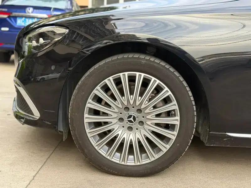 Mercedes-Benz E-Class 2022 Facelift E 300 L Luxury Sedan — миниатюра 12