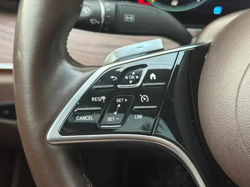 Mercedes-Benz E-Class 2022 Facelift E 300 L Luxury Sedan — миниатюра 19