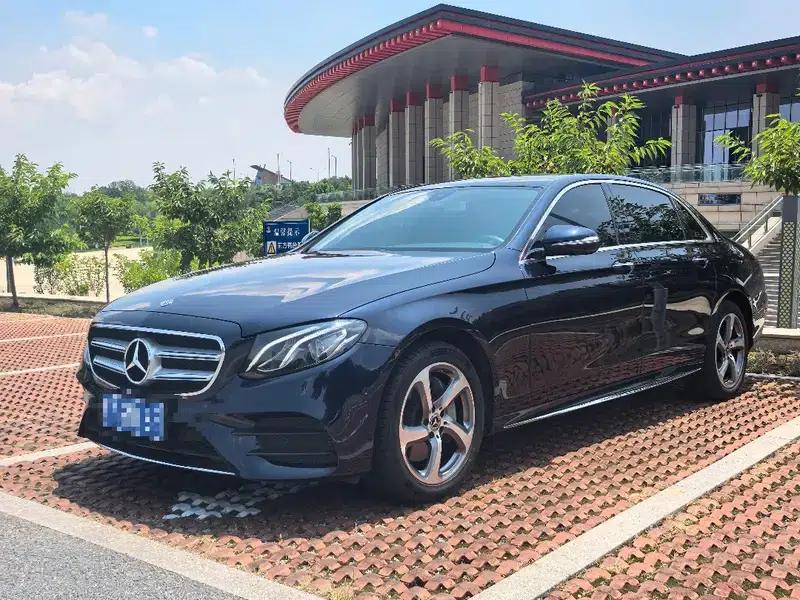 Mercedes-Benz E-Class 2019 Facelift E 300 L Sport Style — миниатюра 1