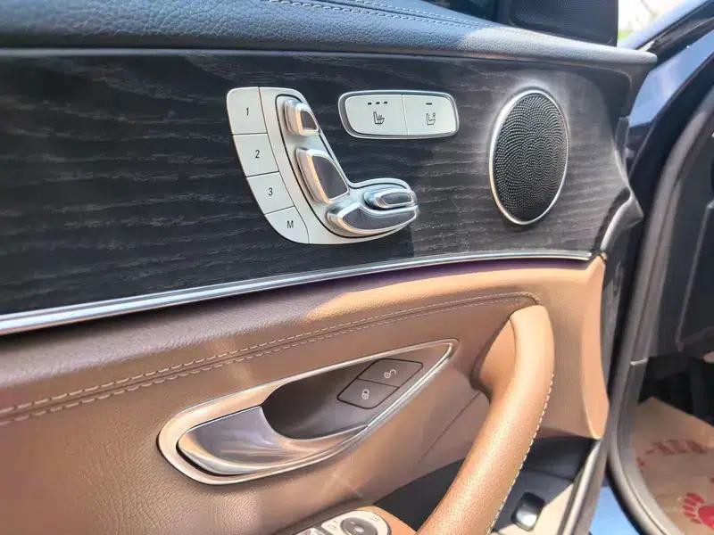 Mercedes-Benz E-Class 2019 Facelift E 300 L Sport Style — миниатюра 8