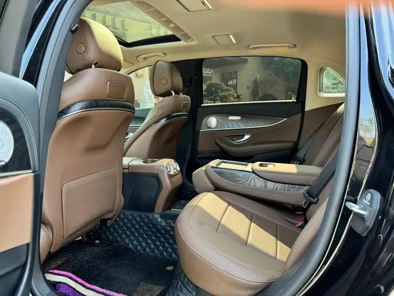 2019 Mercedes-Benz E-Class E 200 L Sport 4MATIC — миниатюра 19