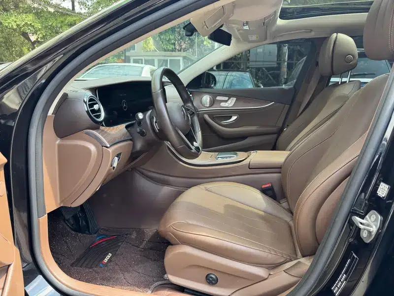 2023 Mercedes-Benz E-Class E 300 L Luxury Sedan — миниатюра 17