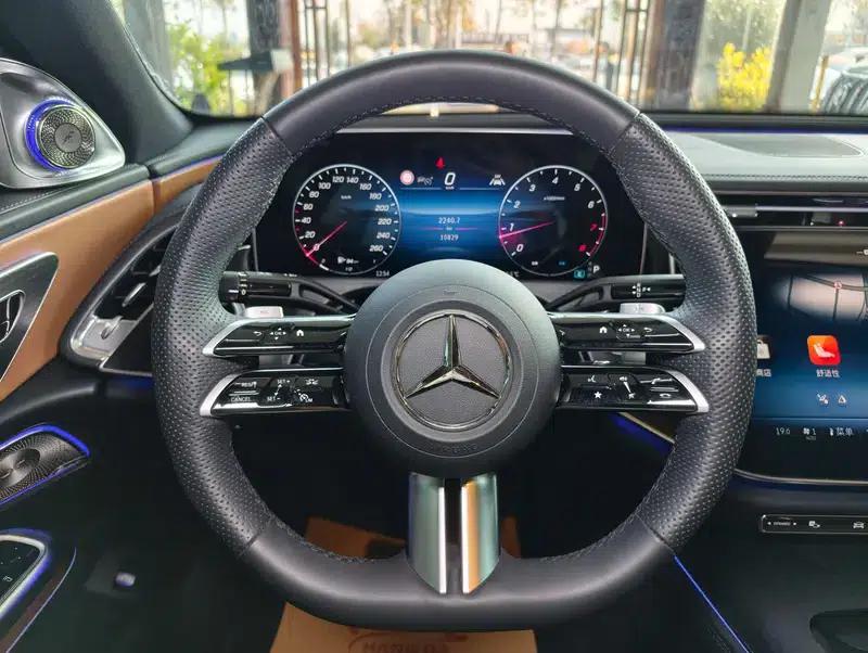 Mercedes-Benz E-Class 2024 E 300 L Fashion Sport Sedan — миниатюра 12