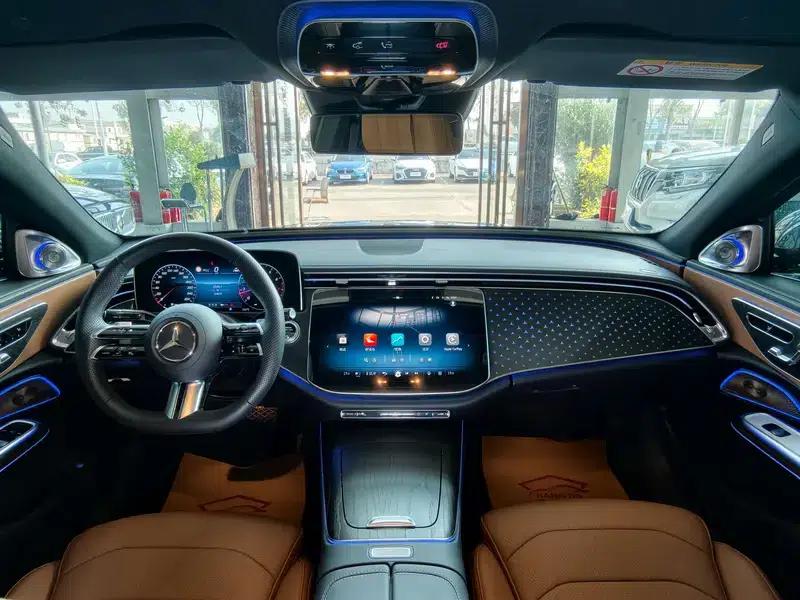 Mercedes-Benz E-Class 2024 E 300 L Fashion Sport Sedan — миниатюра 9