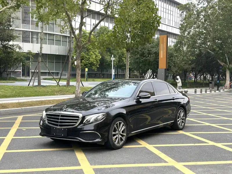 2020 Mercedes-Benz E-Class Facelift E 260 L — миниатюра 1