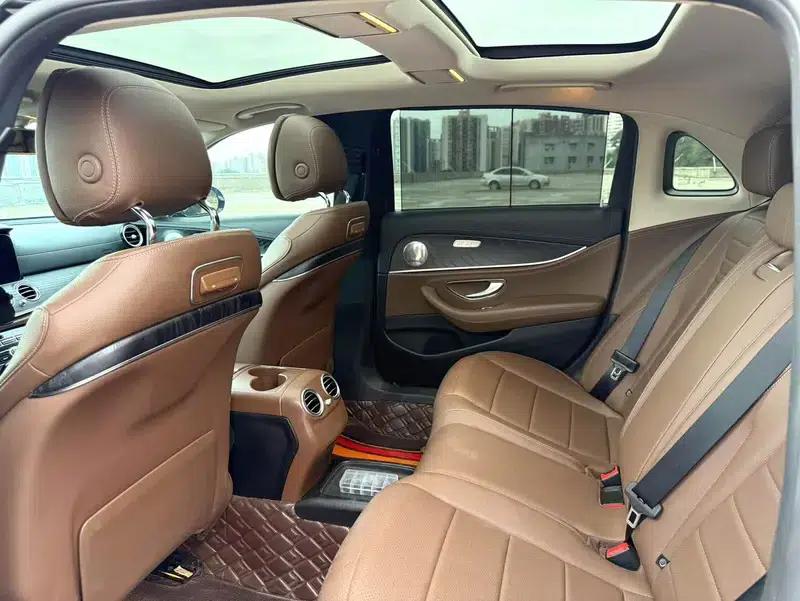 Mercedes-Benz E-Class 2018 Facelift E 300 L Fashion Model — миниатюра 9