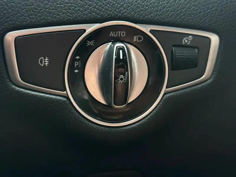 Mercedes-Benz E-Class 2020 E 260 L Sport — миниатюра 17