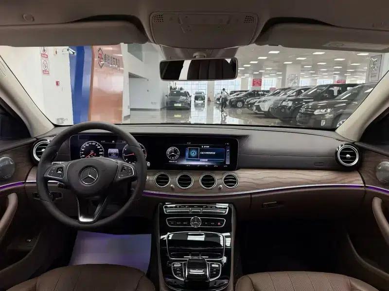 2017 Mercedes-Benz E-Class E 300 L Luxury — миниатюра 19