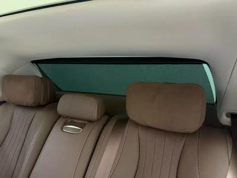 2017 Mercedes-Benz E-Class E 300 L Luxury — миниатюра 29