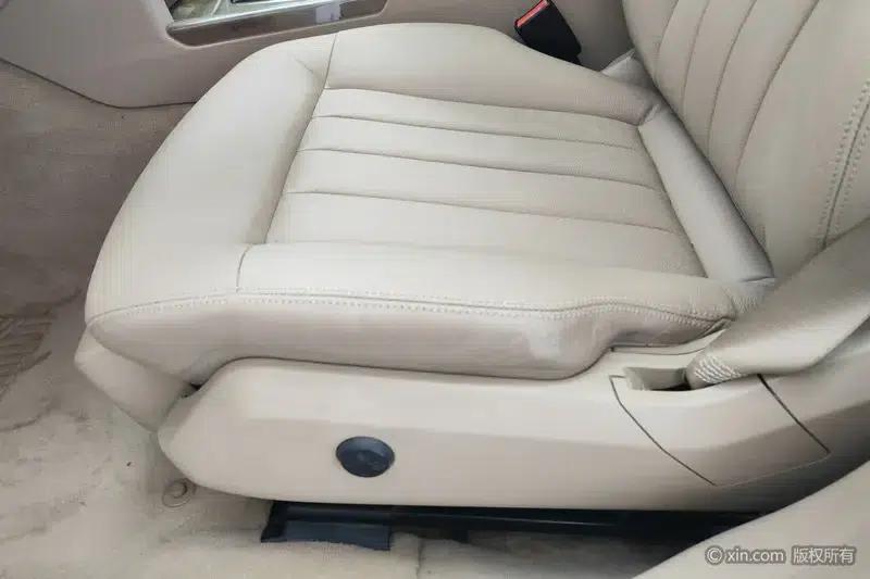 Mercedes-Benz E-Class (Imported) 2010 E 200 CGI Elegance — миниатюра 18