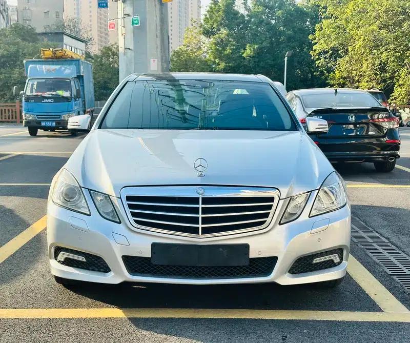 Mercedes-Benz E-Class (Imported) 2010 E 300 Fashion Luxury Edition — миниатюра 2