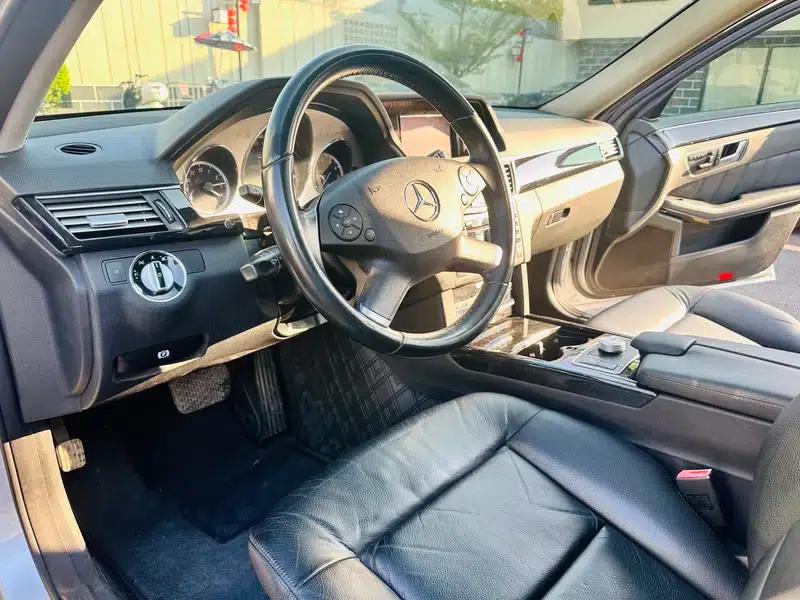 Mercedes-Benz E-Class (Imported) 2010 E 300 Fashion Luxury Edition — миниатюра 19