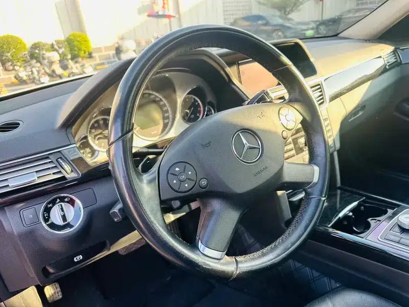 Mercedes-Benz E-Class (Imported) 2010 E 300 Fashion Luxury Edition — миниатюра 20