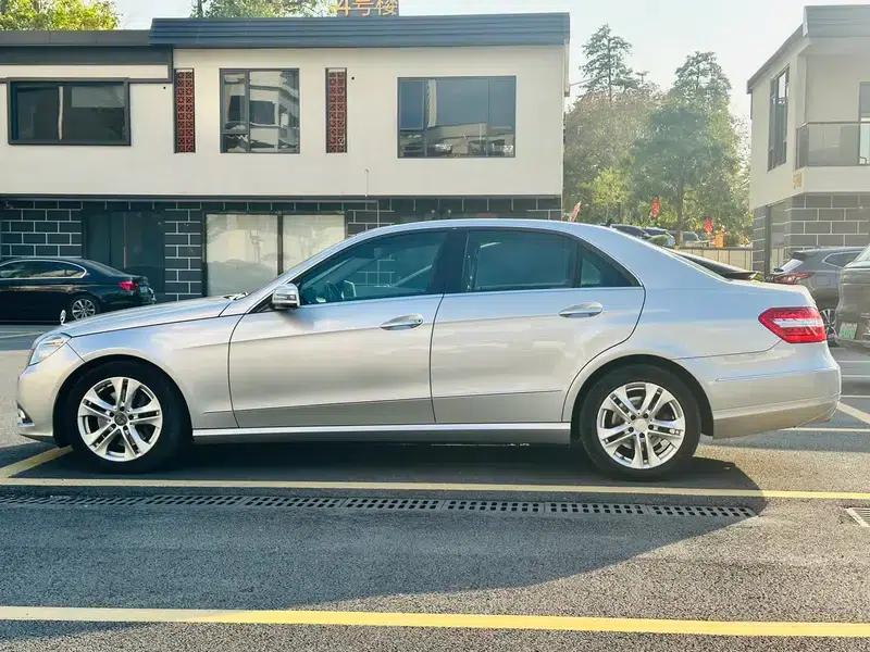 Mercedes-Benz E-Class (Imported) 2010 E 300 Fashion Luxury Edition — миниатюра 4