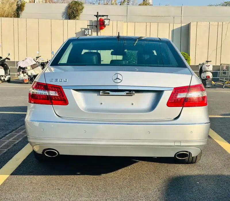 Mercedes-Benz E-Class (Imported) 2010 E 300 Fashion Luxury Edition — миниатюра 6
