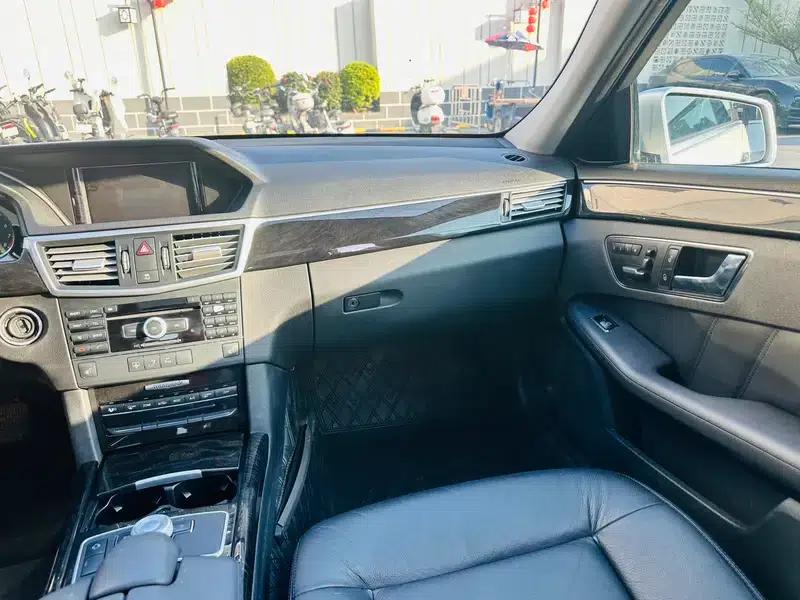 Mercedes-Benz E-Class (Imported) 2010 E 300 Fashion Luxury Edition — миниатюра 10