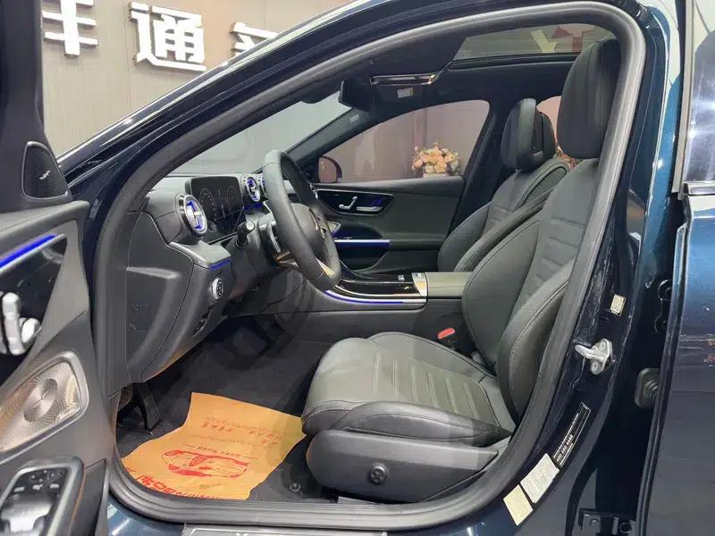2023 Mercedes-Benz C-Class C 260 L Midnight Sport Edition — миниатюра 17