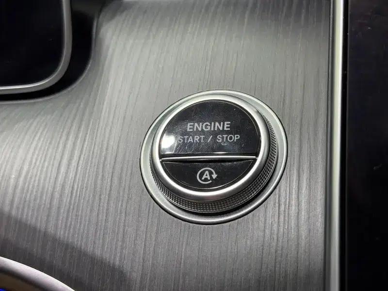 2023 Mercedes-Benz C-Class C 260 L Midnight Sport Edition — миниатюра 7