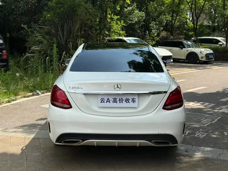 2016 Mercedes-Benz C-Class C 200 L Sport — миниатюра 5