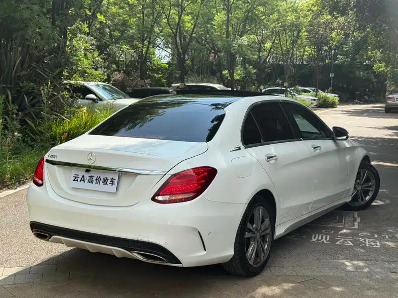 2016 Mercedes-Benz C-Class C 200 L Sport — миниатюра 6