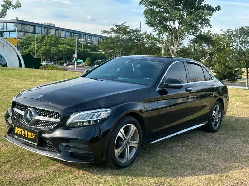 2020 Mercedes-Benz C-Class C 260 L Sport Edition — миниатюра 1