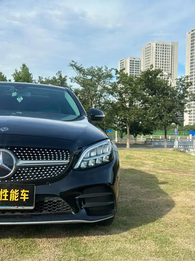 2020 Mercedes-Benz C-Class C 260 L Sport Edition — миниатюра 16