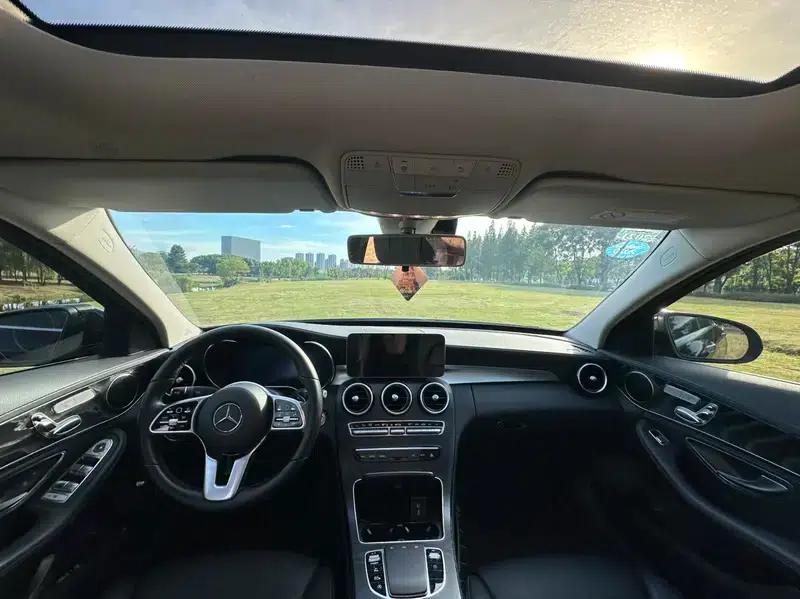 2020 Mercedes-Benz C-Class C 260 L Sport Edition — миниатюра 17