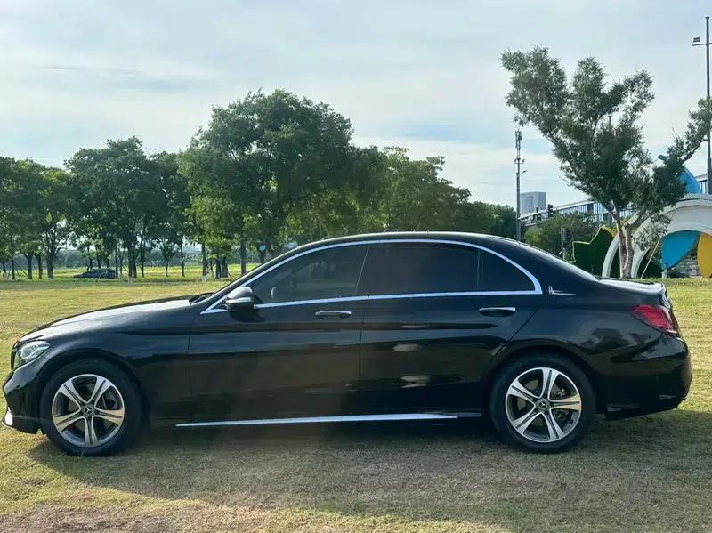 2020 Mercedes-Benz C-Class C 260 L Sport Edition — миниатюра 4