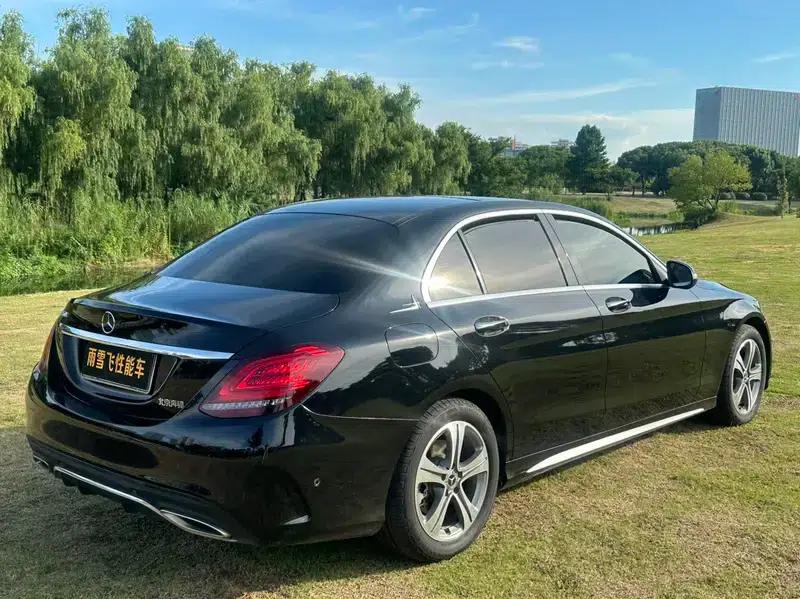 2020 Mercedes-Benz C-Class C 260 L Sport Edition — миниатюра 7