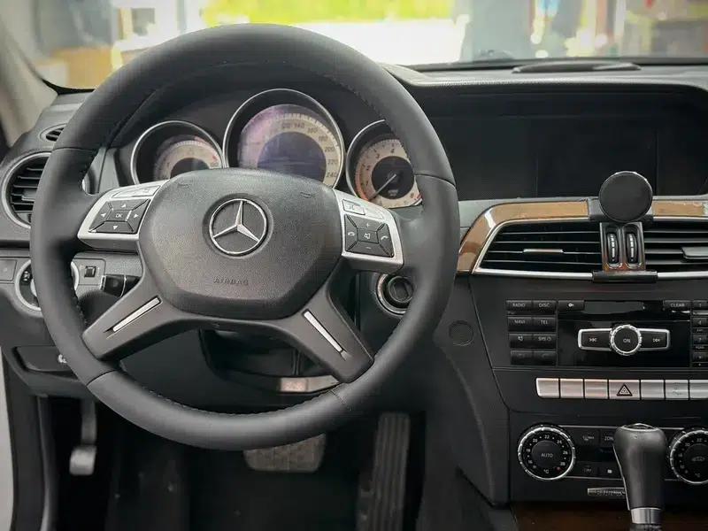 2013 Mercedes-Benz C-Class C 260 CGI Elegance — миниатюра 11