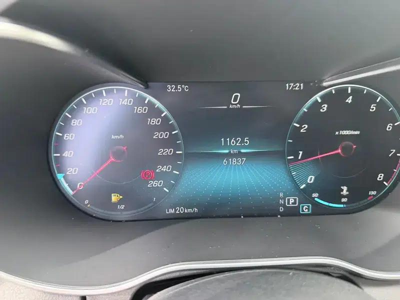Mercedes-Benz C-Class 2020 Facelift C 200 L Dynamic Sport Edition — миниатюра 15