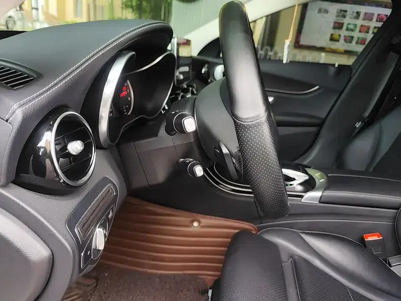 2018 Mercedes-Benz C-Class C 200 L Sport Edition — миниатюра 13