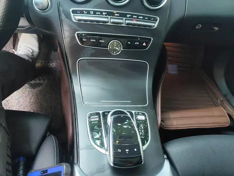 2018 Mercedes-Benz C-Class C 200 L Sport Edition — миниатюра 14