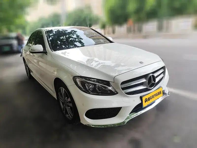 2018 Mercedes-Benz C-Class C 200 L Sport Edition — миниатюра 3