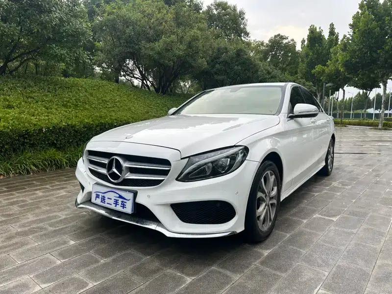 2015 Mercedes-Benz C-Class C 180 L Sport — миниатюра 1
