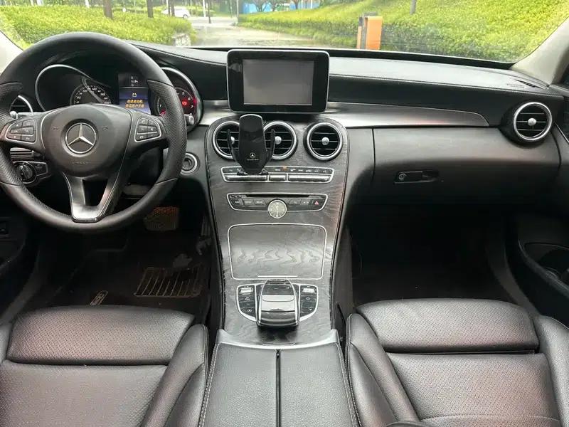 2015 Mercedes-Benz C-Class C 180 L Sport — миниатюра 13