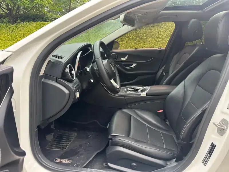 2015 Mercedes-Benz C-Class C 180 L Sport — миниатюра 15