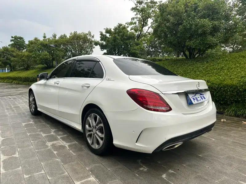 2015 Mercedes-Benz C-Class C 180 L Sport — миниатюра 4