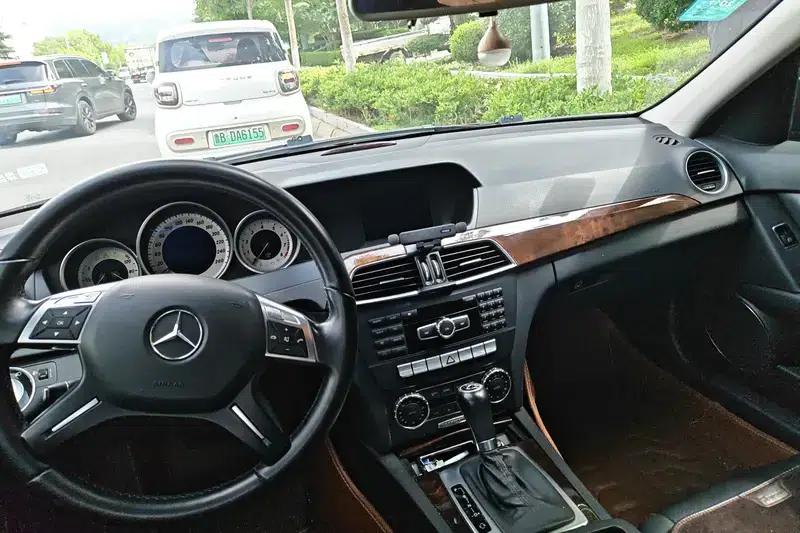 2013 Mercedes-Benz C-Class C 260 CGI Elegance — миниатюра 15