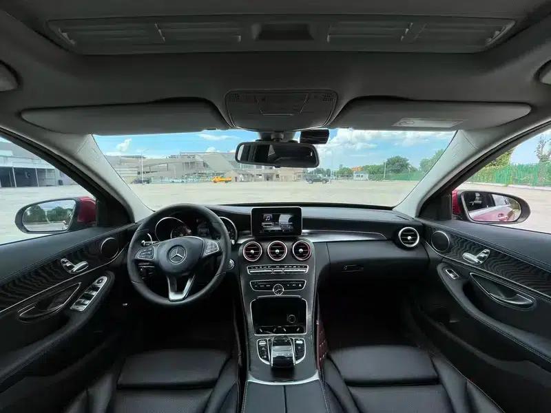2016 Mercedes-Benz C-Class C 180 L Sport — миниатюра 11