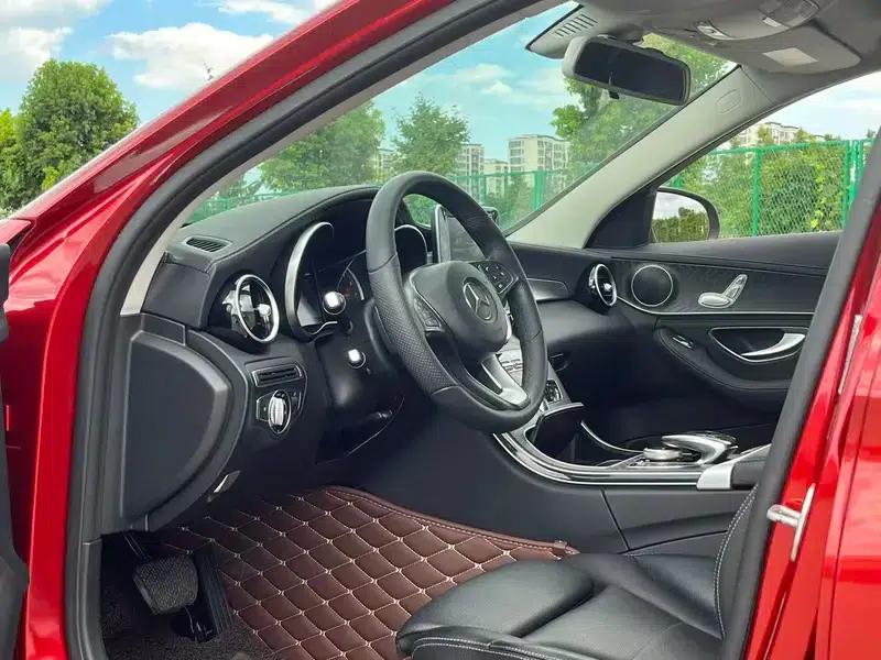 2016 Mercedes-Benz C-Class C 180 L Sport — миниатюра 12