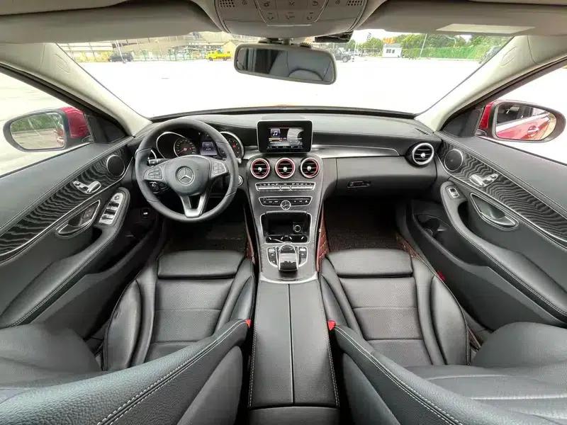 2016 Mercedes-Benz C-Class C 180 L Sport — миниатюра 7