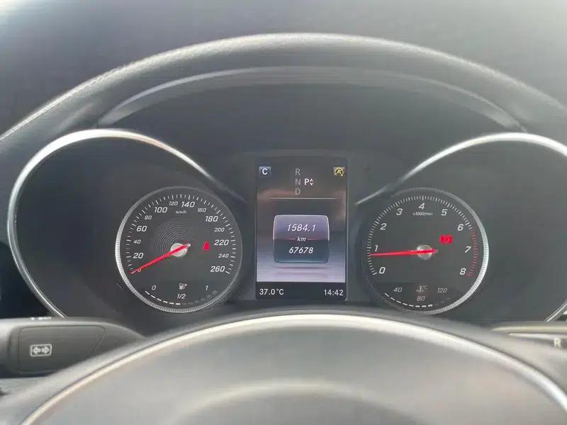 2016 Mercedes-Benz C-Class C 180 L Sport — миниатюра 9