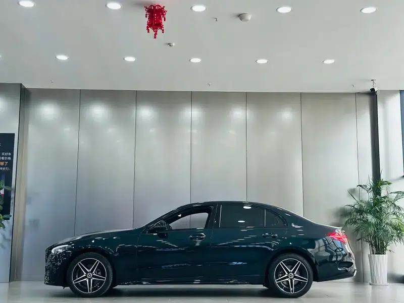 2024 Mercedes-Benz C-Class Facelift C 260 L Sport Night Edition — миниатюра 4