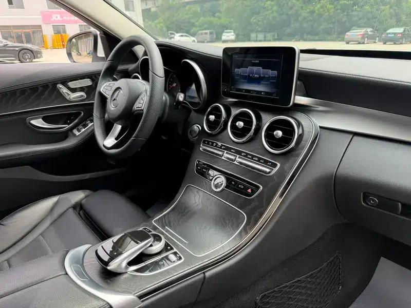 Mercedes-Benz C-Class 2017 Facelift C 200 L Sport Edition — миниатюра 12