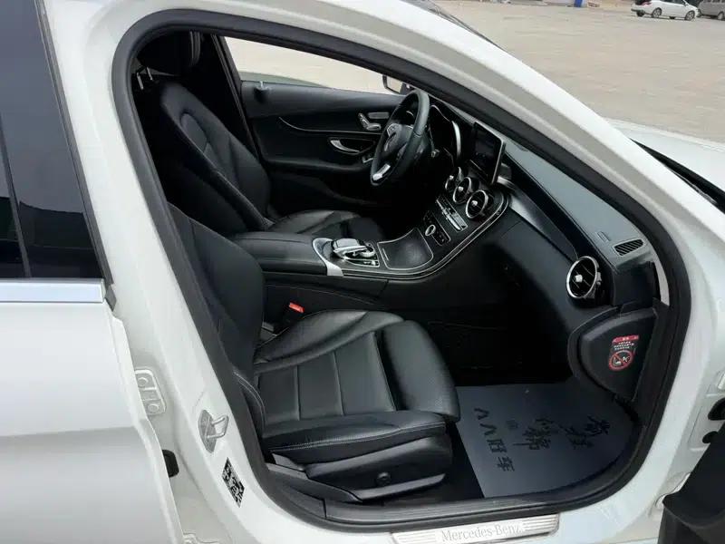 Mercedes-Benz C-Class 2017 Facelift C 200 L Sport Edition — миниатюра 16