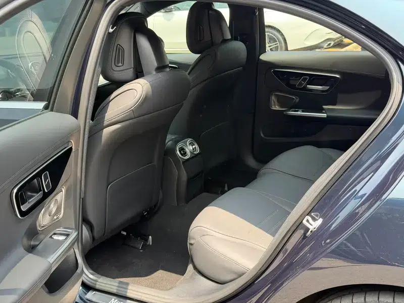 Mercedes-Benz C-Class 2023 Facelift C 260 L Sport Edition — миниатюра 15