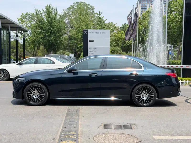 Mercedes-Benz C-Class 2023 Facelift C 260 L Sport Edition — миниатюра 4